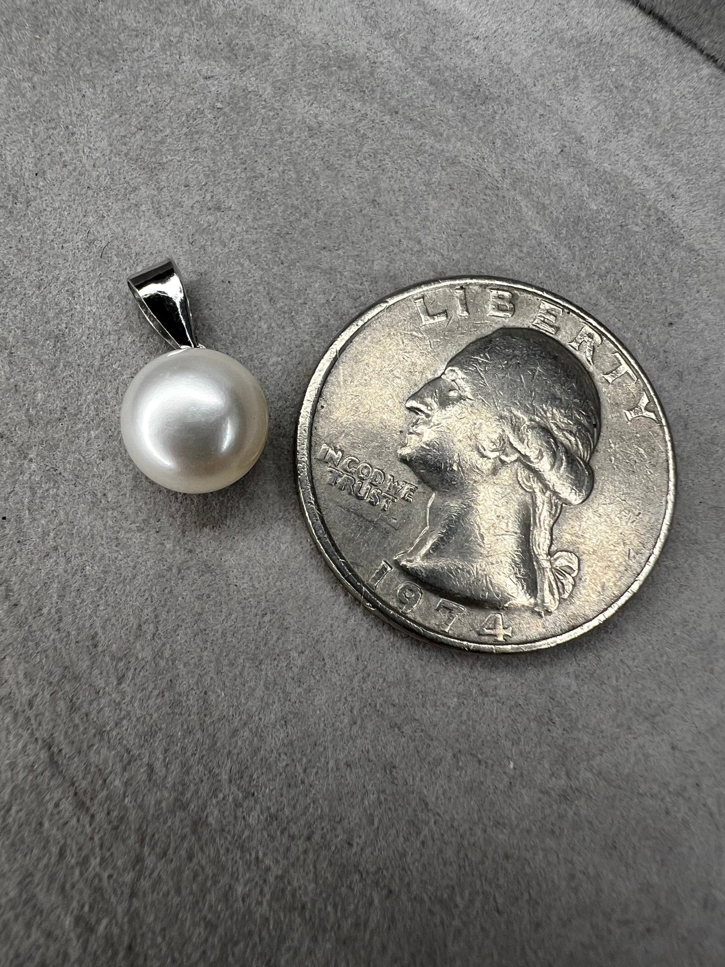 This sterling silver and pearl pendant is perfect for just a touch of elegance. It's ready to pair with one of our silver chains.