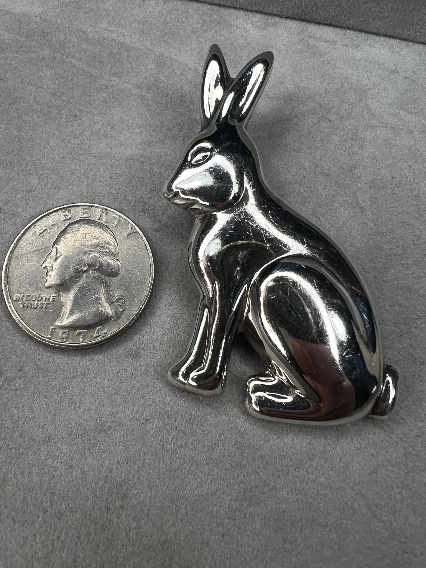 This sterling silver rabbit offers versatile wear as either a pendant or a brooch. Its charming design makes it a delightful addition to any collection, perfect for adding a touch of whimsy and elegance to your style.