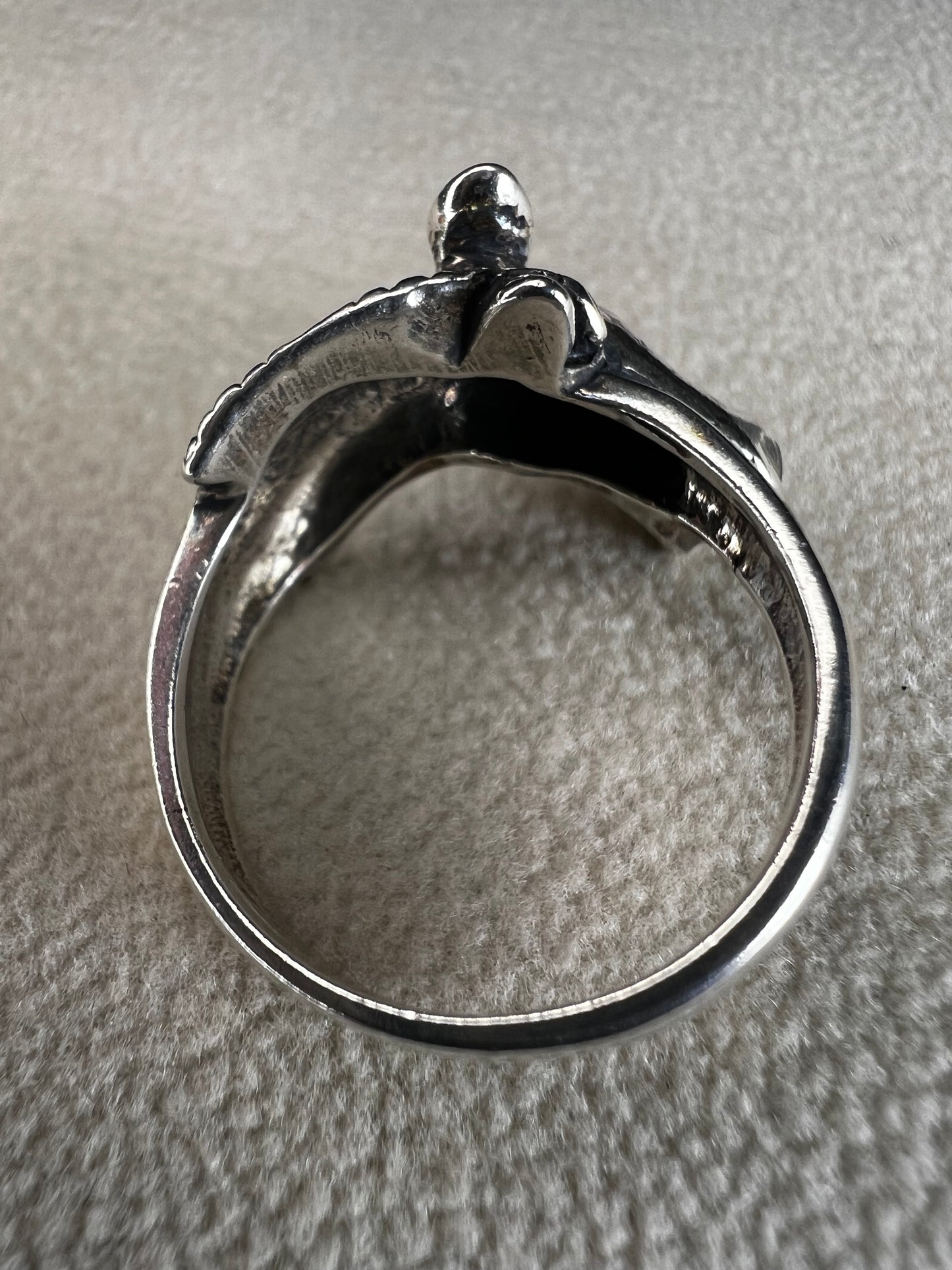 Expertly crafted from sterling silver, this ring showcases a meticulously detailed horse head, capturing the essence of equine beauty with precision. Perfect for anyone who has a love for horses.