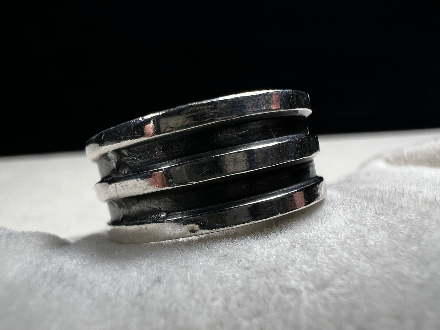 Experience timeless elegance with this vintage Mexican sterling silver ring. Crafted with a wide band and authentic silversmith stamping, it guarantees genuine quality and character. Perfect for anyone seeking a unique piece that carries both history and style.