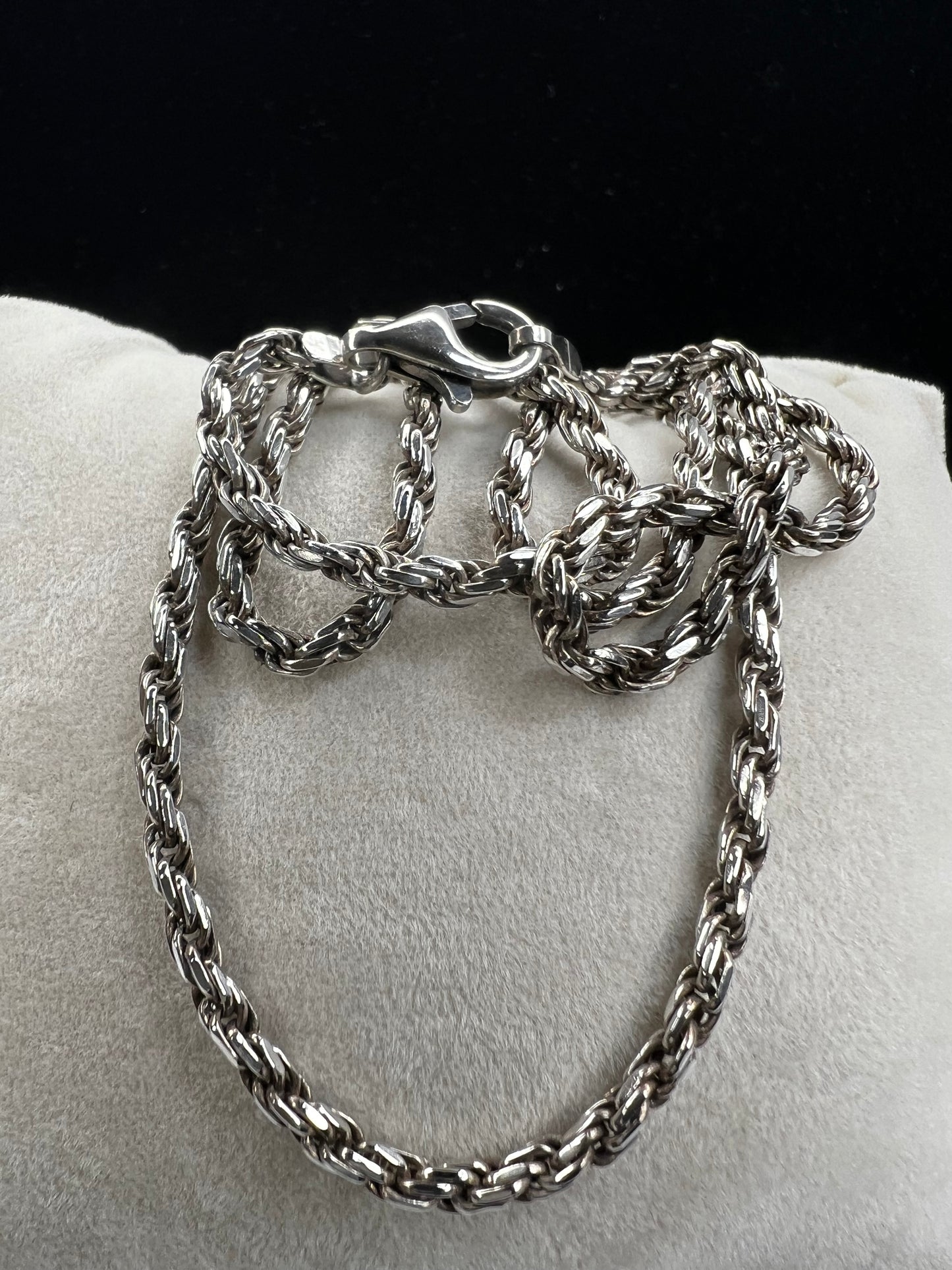 This sterling silver twisted rope chain is the perfect foundation for your chunky pendant. Or, wear it alone. Either way, it will add texture and elegance to any look. Made in Italy.