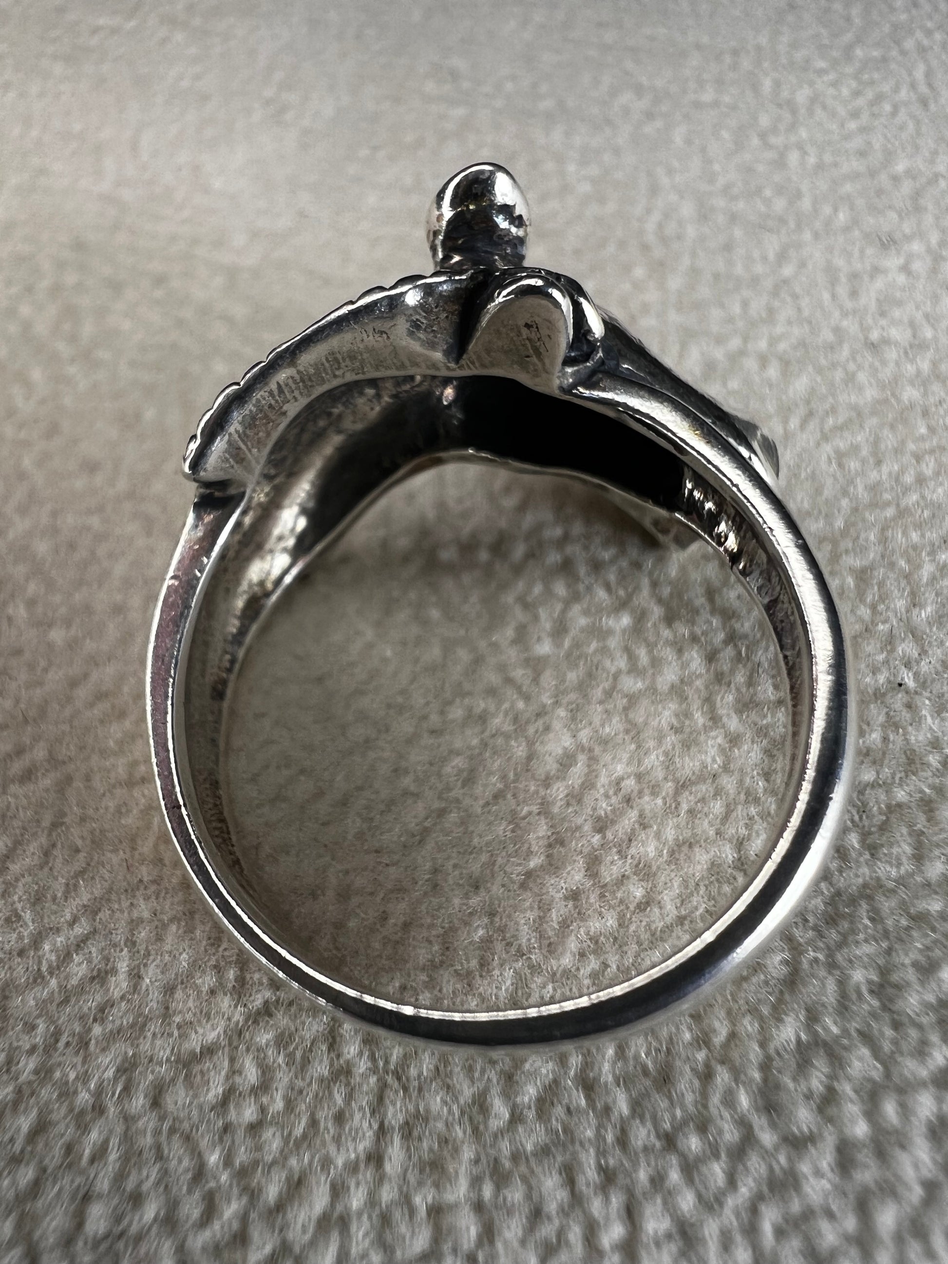 Expertly crafted from sterling silver, this ring showcases a meticulously detailed horse head, capturing the essence of equine beauty with precision. Perfect for anyone who has a love for horses.
