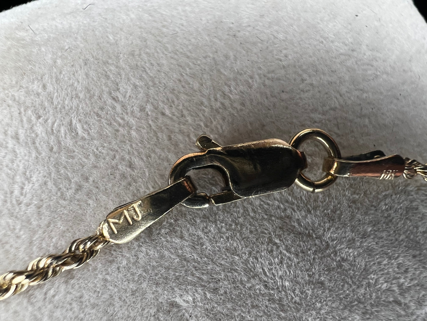 This 10k gold rope chain is ready to be paired with one of our gold pendants or just worn as a chain.