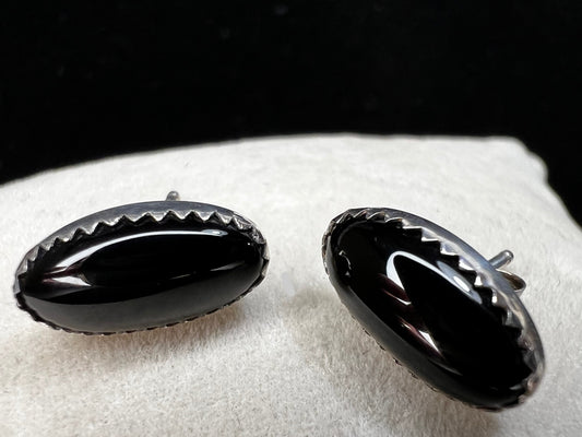 Vintage sterling silver & jet earrings