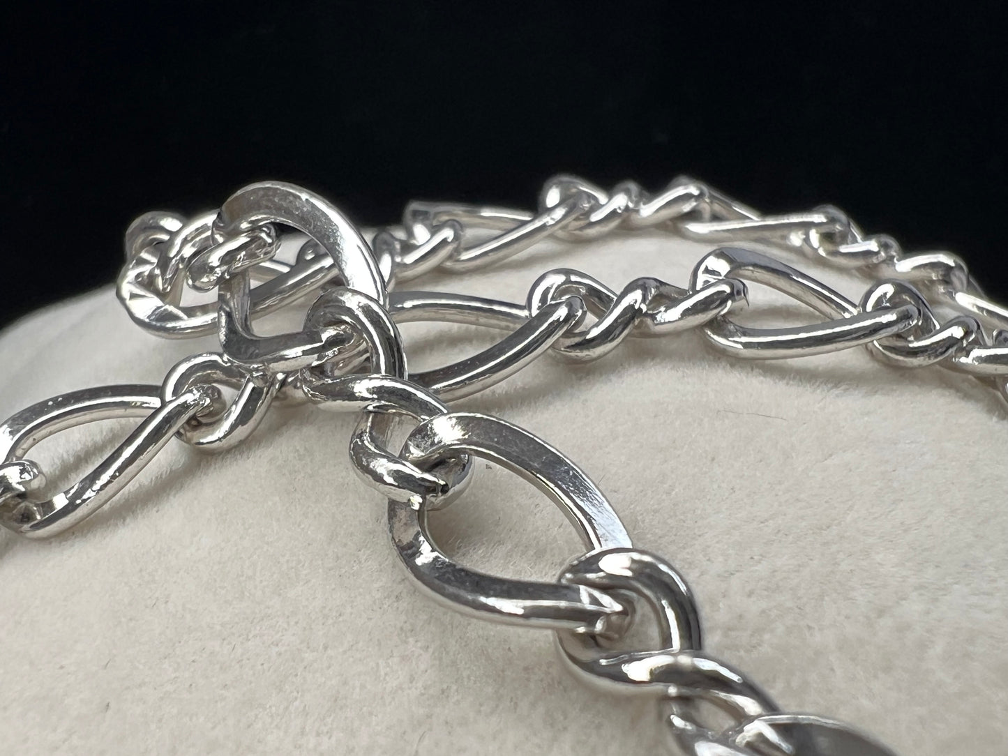 Complement your outfit with this sterling silver bracelet. It features a nice link for a different look.