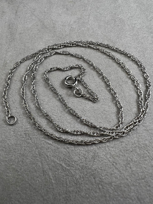 This 18" sterling silver chain offers a refined foundation for your favorite small pendants. It is perfectly balanced to complement delicate designs.