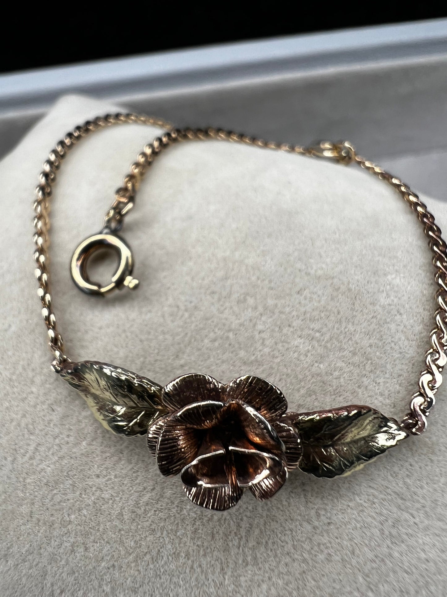 Vintage Krementz 14k Gold Filled Flower & Leaf Bracelet