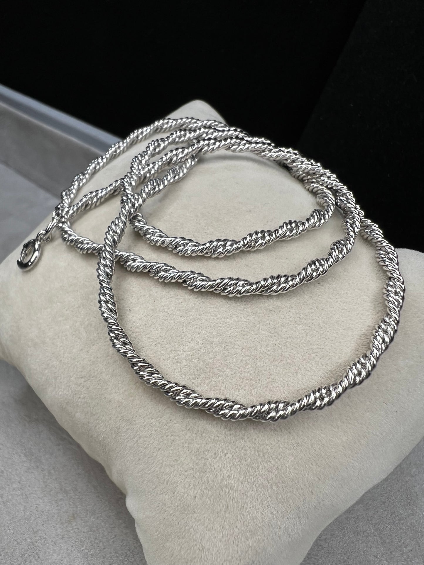 Sterling Silver Avon Twisted Rope Chain 17" 2mm