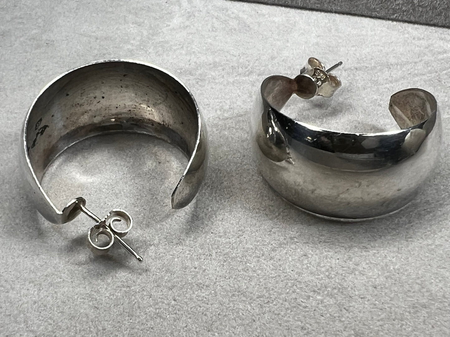 Vintage Sterling Silver Wide Hoop 1" Earrings