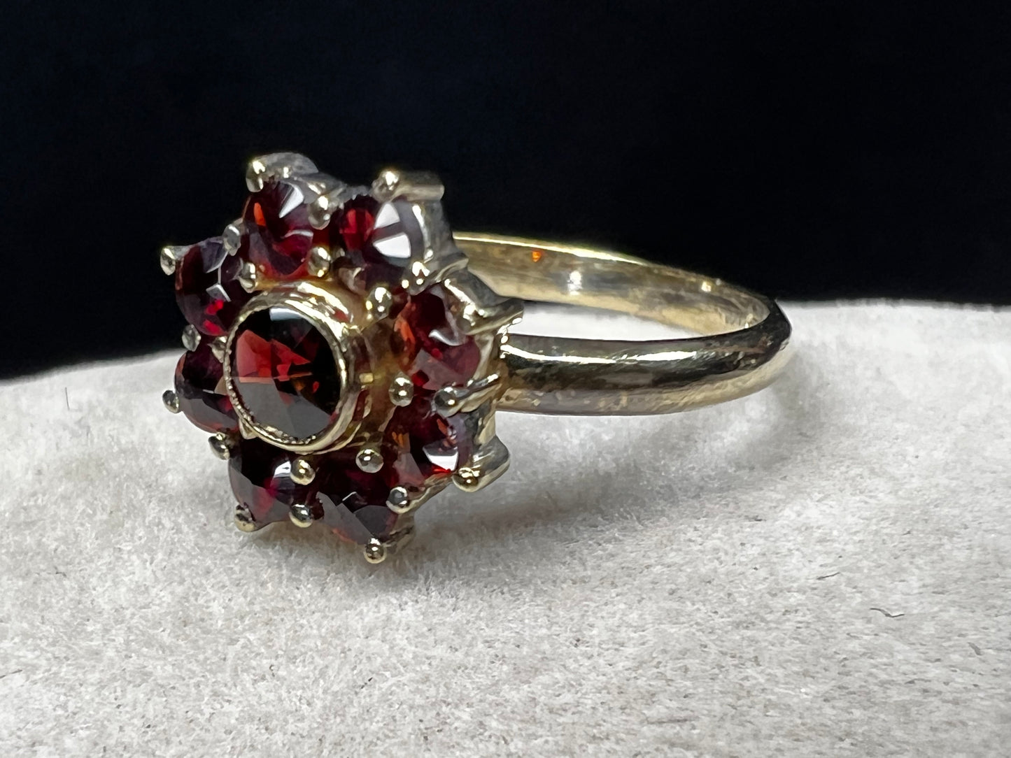 Vintage Gold Guilt .900 Silver & Garnet Cluster Ring Size 5.5