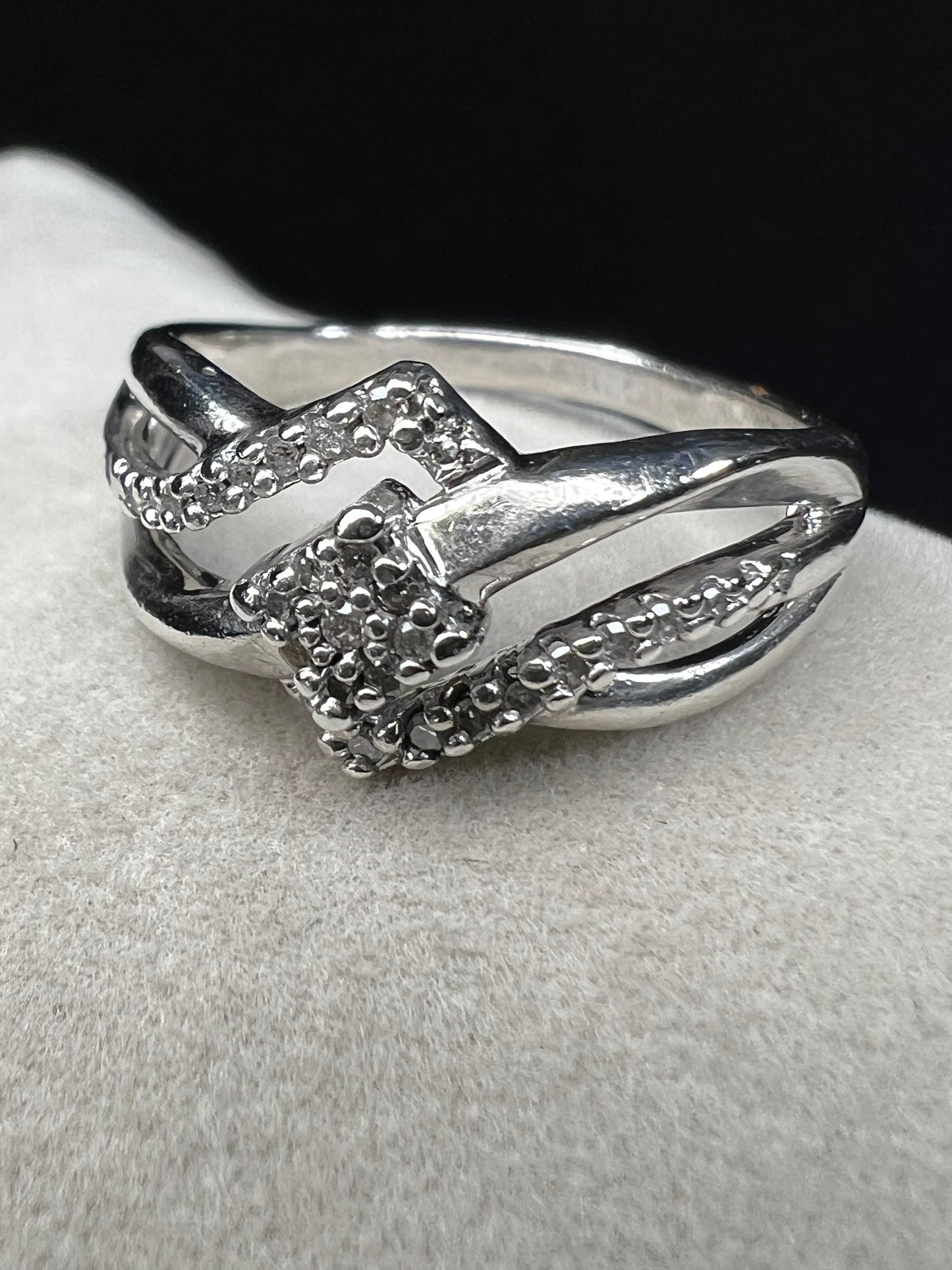 Sterling Silver & Diamond Ring Size 6.75