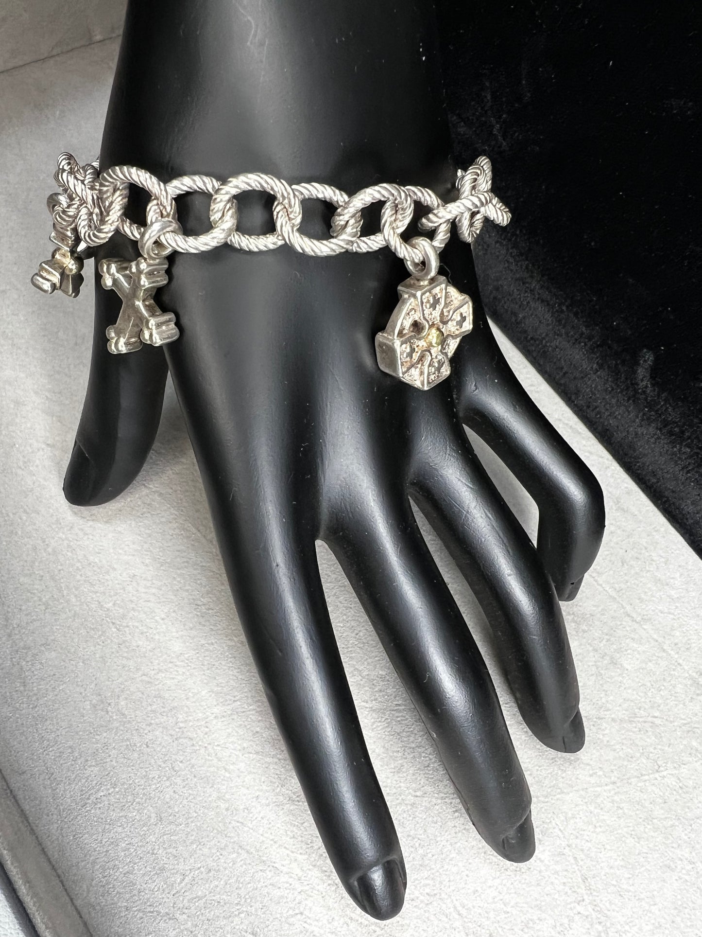 1.4oz Sterling silver charm bracelet by Ann King with 18k gold accents