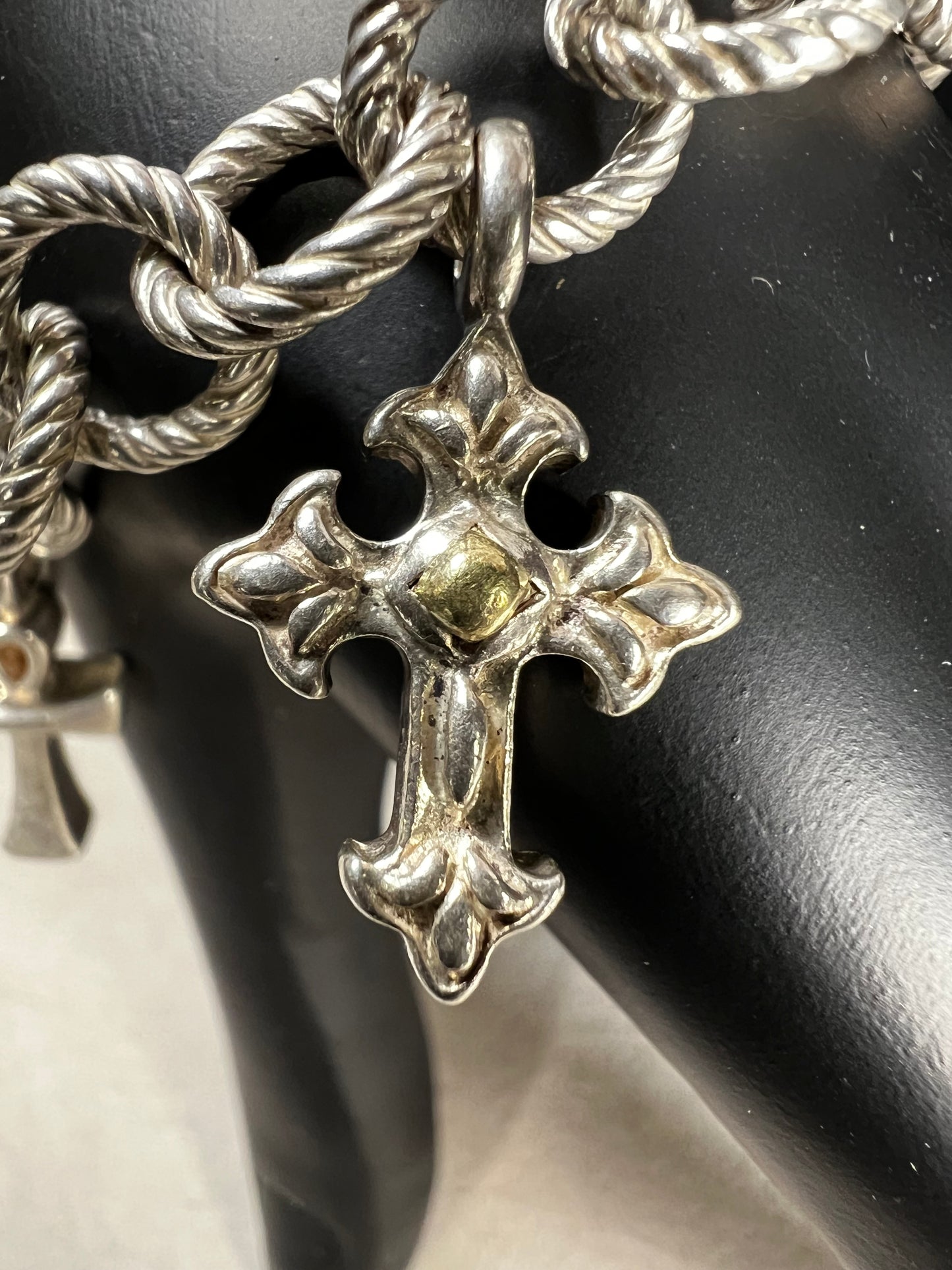 1.4oz Sterling silver charm bracelet by Ann King with 18k gold accents