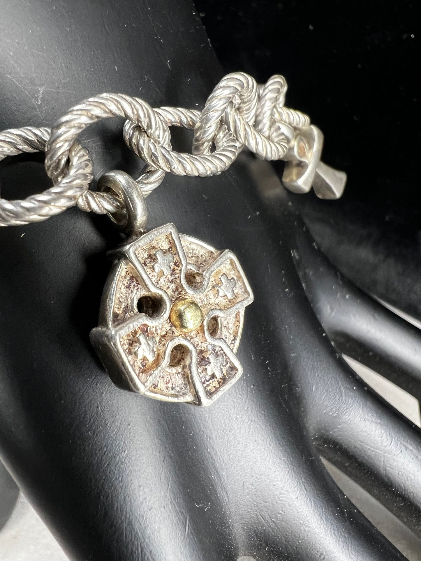 1.4oz Sterling silver charm bracelet by Ann King with 18k gold accents